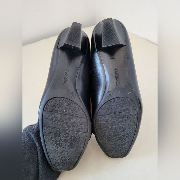 George Pumps Black Block Low Heel Almond Toe Office Modest Preppy Retro Office 8 - Picture 7 of 7